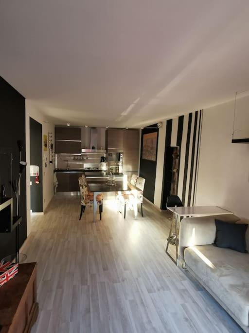 Il Nido Dell'Artista Appartement Pietrasanta Buitenkant foto